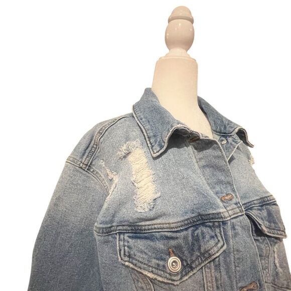 RE Generation by Celebrity Pink women's denim jacket size large boyfriend fit - Picture 2 of 7